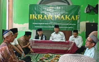 Ibu Sarobah Wakafkan Tanah untuk Mushola Hidayatul Mubtadiin ke Badan Hukum NU di Ngantru Tulungagung