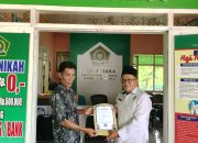 Penyerahan SKT ke MT di Karangrejo