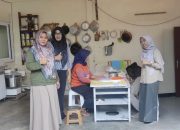 Pendampingan Penyuluh Agama Islam Tulungagung untuk Bolen & Cakes “Berlian”: Dari UMKM Lokal Menuju Produk Halal Terpercaya
