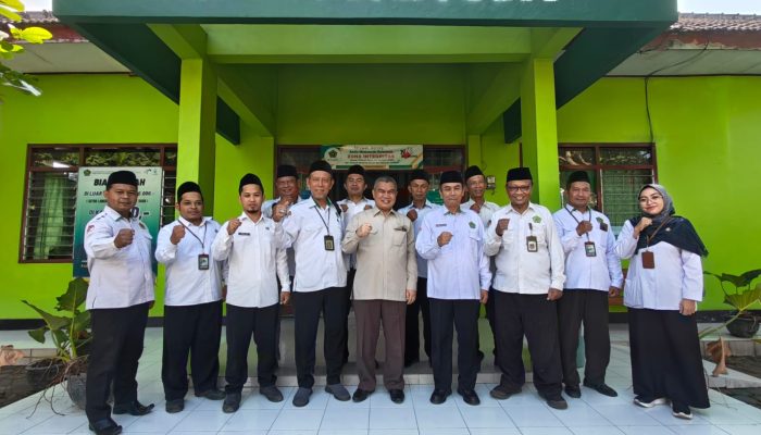 KUA Ngantru Sambut Kunjungan Inspektorat Jenderal Kementerian Agama RI
