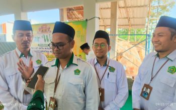 Penyuluh Agama Islam KUA Kedungwaru Dampingi Ikrar Wakaf 3 Bidang Tanah di Plosokandang